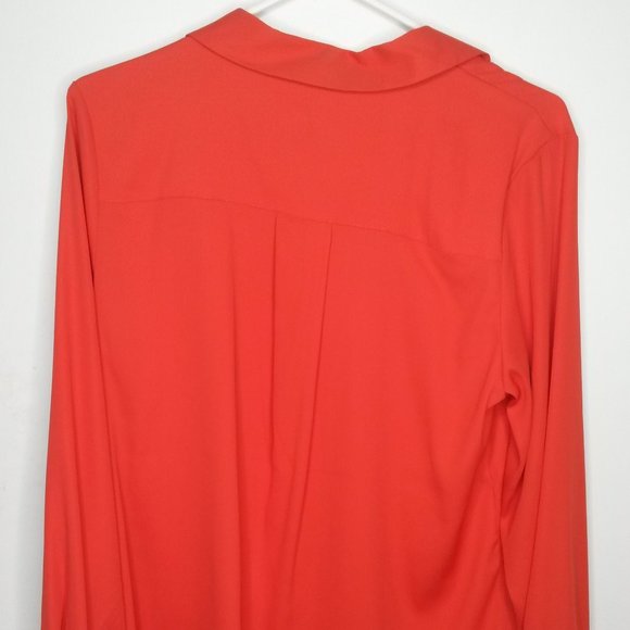 Rickis Collared V-neck Popover Blouse - Picture 7 of 8